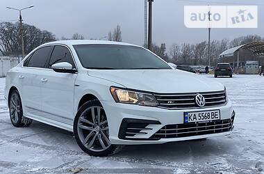 Volkswagen Passat R LINE 2016