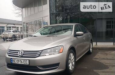 Volkswagen Passat  2012