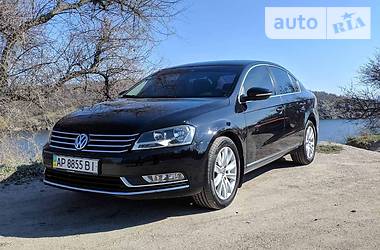 Volkswagen Passat  2011