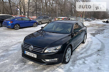 Volkswagen Passat SE 2015