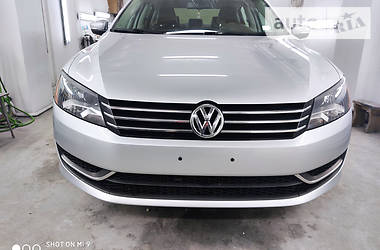 Volkswagen Passat 2.5 SE 2013