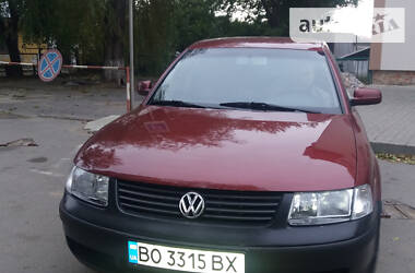 Volkswagen Passat  2000