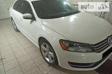 Volkswagen Passat SE 2014