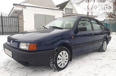 Volkswagen Passat  1993