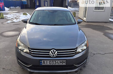 Volkswagen Passat SE 2012