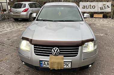 Volkswagen Passat  2005