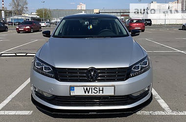 Volkswagen Passat Limited 2014
