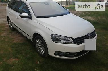 Volkswagen Passat  2011