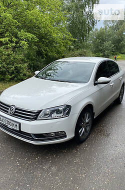 Volkswagen Passat  2013