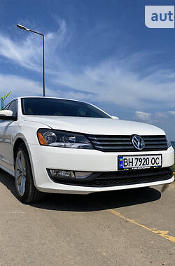 Volkswagen Passat sel 2013