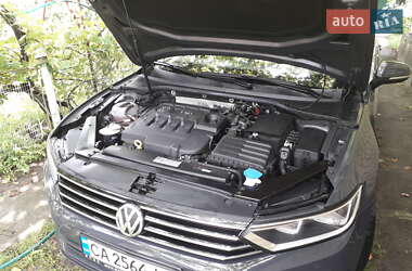 Volkswagen Passat  2015