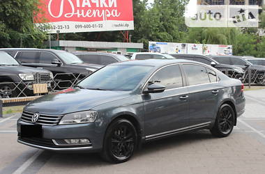 Volkswagen Passat  2011