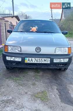 Volkswagen Passat  1990