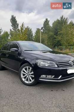 Volkswagen Passat  2013