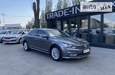 Volkswagen Passat SE Plus 2016