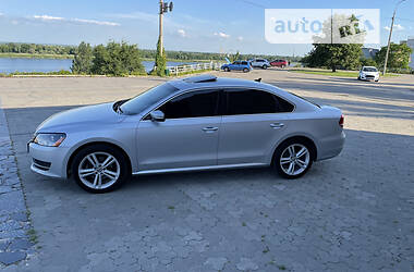 Volkswagen Passat SE 2014