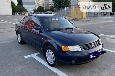 Volkswagen Passat  2000