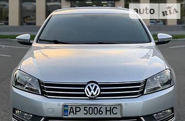 Volkswagen Passat 1.8 TSI  2012