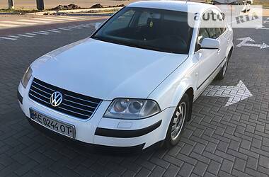 Volkswagen Passat  2002