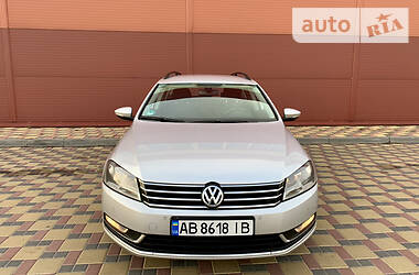 Volkswagen Passat  2011