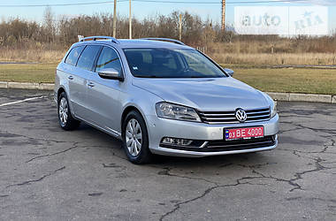 Volkswagen Passat  2012