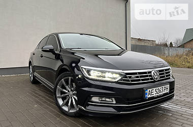 Volkswagen Passat RLine 2017