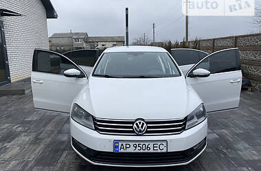 Volkswagen Passat  2011