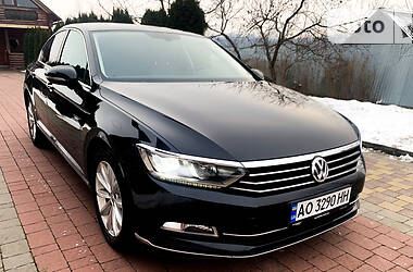 Volkswagen Passat Highline 2016