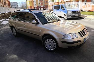 Volkswagen Passat  2002