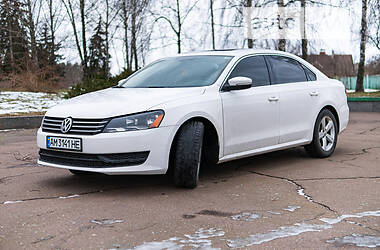 Volkswagen Passat SE 2.5 2012