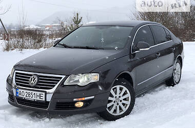 Volkswagen Passat  2005