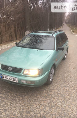 Volkswagen Passat  1994