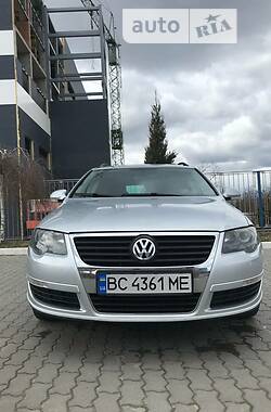 Volkswagen Passat  2005