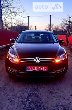 Volkswagen Passat Se 2013