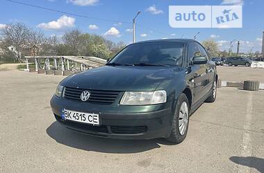 Volkswagen Passat  1999