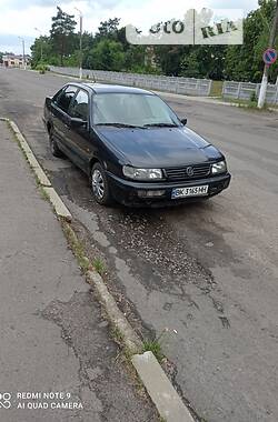 Volkswagen Passat  1994