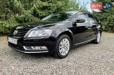 Volkswagen Passat  2012