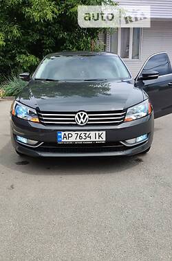 Volkswagen Passat SE Sport  2015