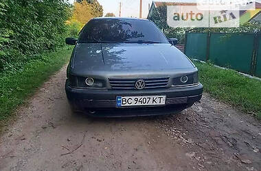 Volkswagen Passat  1988