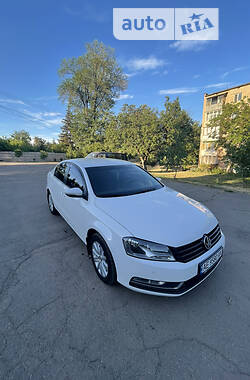 Volkswagen Passat  2013