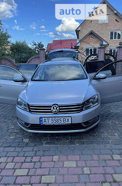 Volkswagen Passat  2012