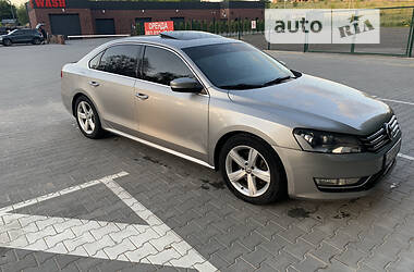 Volkswagen Passat  2012