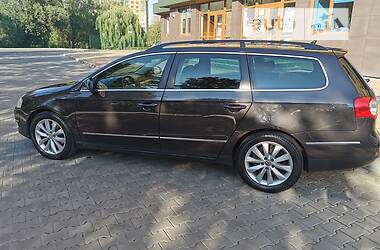 Volkswagen Passat  2010