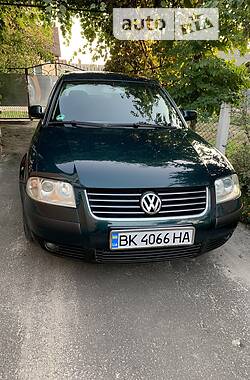 Volkswagen Passat  2002