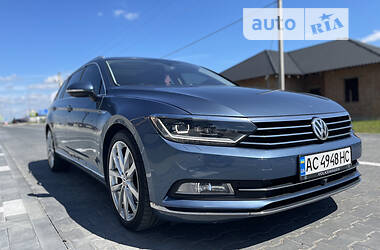 Volkswagen Passat HIGHLINE176kw  2014