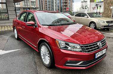 Volkswagen Passat SE 2017