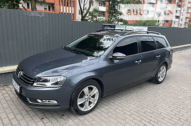 Volkswagen Passat  2011