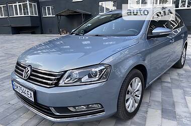 Volkswagen Passat  2013