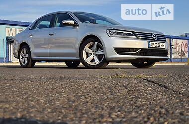 Volkswagen Passat se plus 2012