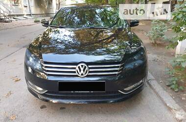 Volkswagen Passat  2013